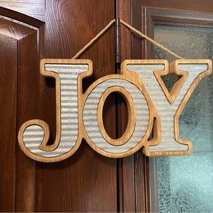 Rustic holiday sign
